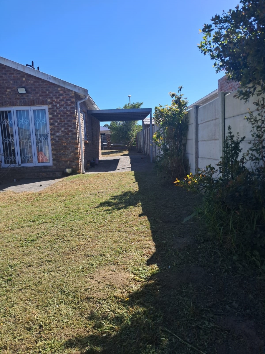 3 Bedroom Property for Sale in Fairview Eastern Cape